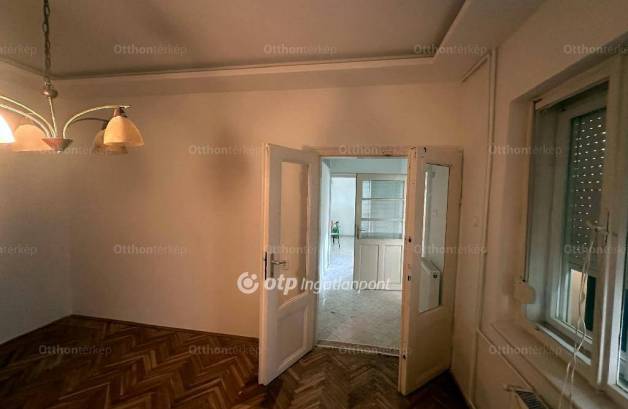Debreceni házrész eladó, 63 négyzetméteres, 2 szobás