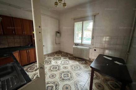 Eladó 4 szobás családi ház Királyerdőn, Budapest