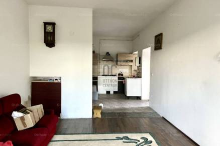 Szentendrei családi ház eladó, 79 négyzetméteres, 3 szobás