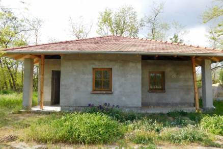 Eladó 2 szobás családi ház Lajosmizse a Mizse tanyán