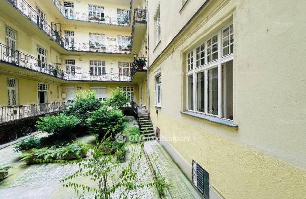 Eladó 3 szobás lakás, Erzsébetvárosban, Budapest