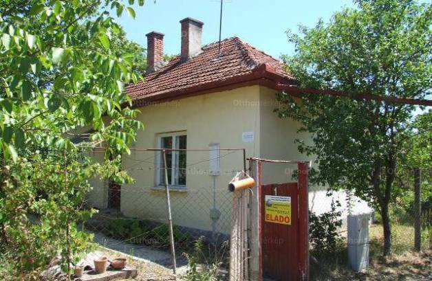 Családi ház eladó Gyula, 60 négyzetméteres