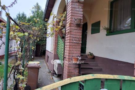 Hatvani eladó családi ház, 4 szobás