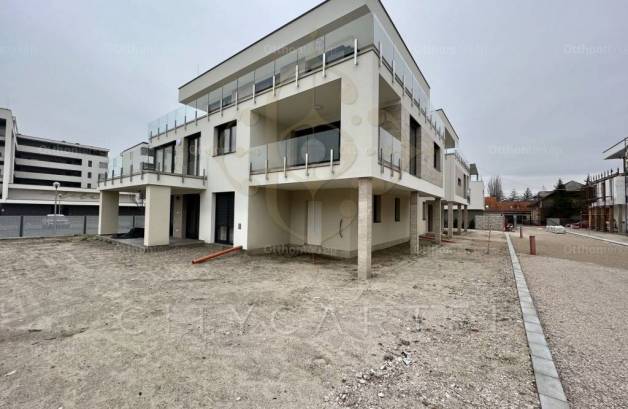 Eladó lakás Balatonlelle, 3 szobás, új építésű