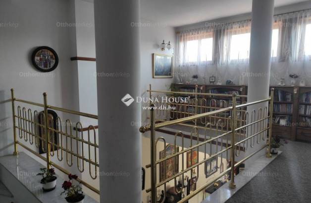 Szeged családi ház eladó, 6 szobás