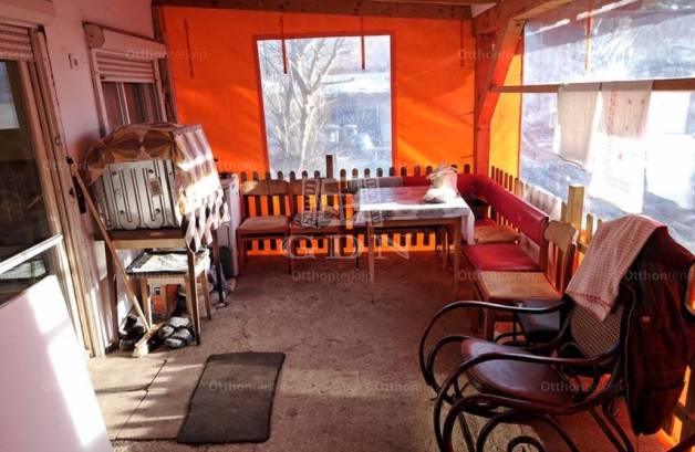 Eladó 2 szobás családi ház Szigetszentmiklós a Csépi úton