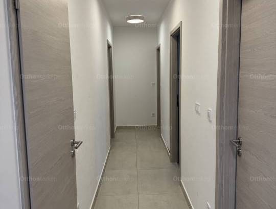 Székesfehérvári új építésű lakás kiadó, 115 négyzetméteres, 4 szobás