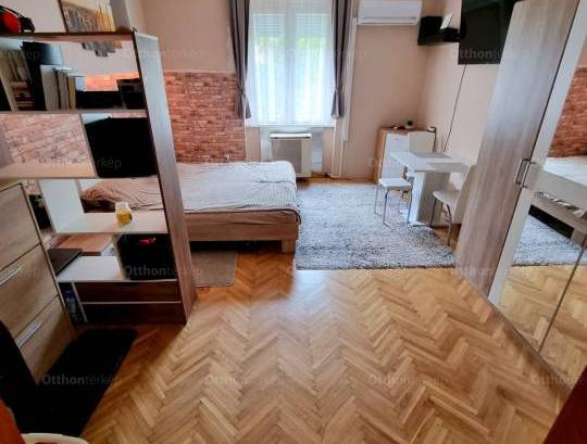Eladó lakás, Debrecen, 1 szobás
