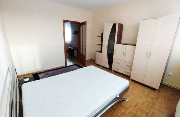 Zalaegerszegi kiadó lakás, 2 szobás, 63 négyzetméteres