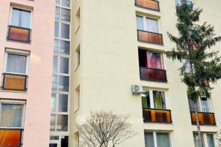 Eladó lakás Újpesten, IV. kerület Virág utca, 3 szobás