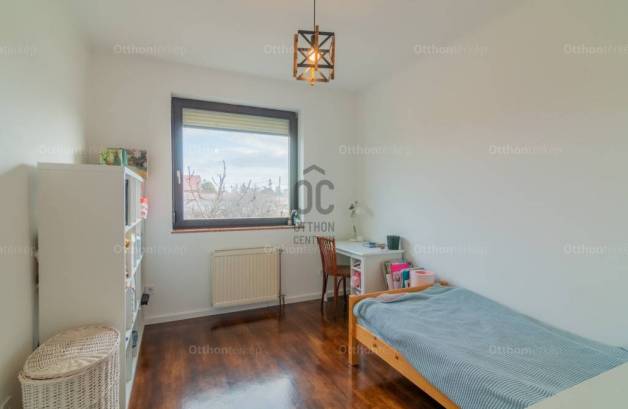 Budapest eladó családi ház, Ürömhegy, Jutas utca, 450 négyzetméteres