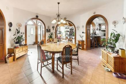 Budapest eladó családi ház, Rákoskeresztúr, 450 négyzetméteres