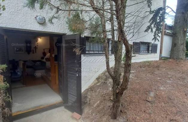 Családi ház eladó Nyúl, 74 négyzetméteres