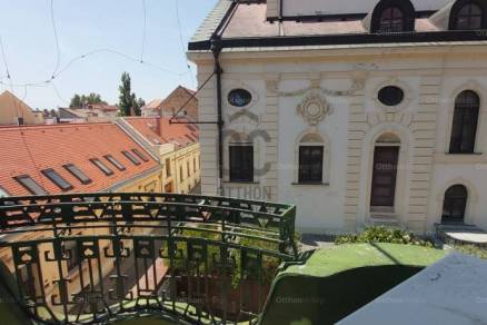 Kiadó lakás Pécs, 3 szobás