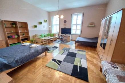 Kiadó albérlet, Szeged, 3 szobás