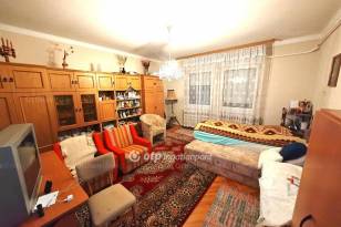 Karancskeszi 3 szobás családi ház eladó