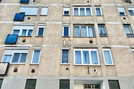 Eladó lakás Kazincbarcika, 3 szobás