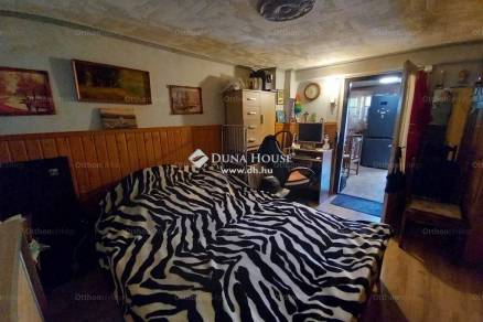Eladó 1 szobás lakás Dombóvár