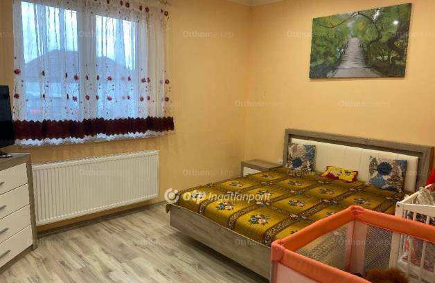 Eladó 3 szobás családi ház Debrecen, új építésű