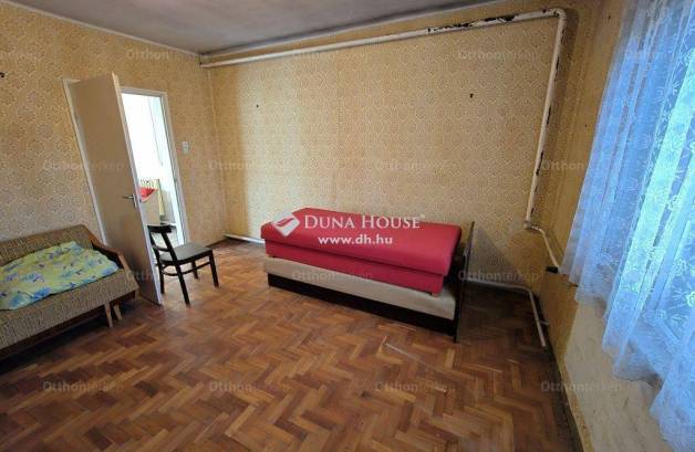 Eladó 5 szobás családi ház Veszprém