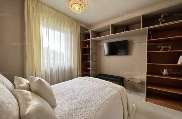 Győrújfalui családi ház eladó, 98 négyzetméteres, 4 szobás