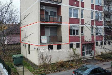 Lakás eladó Győr, 53 négyzetméteres