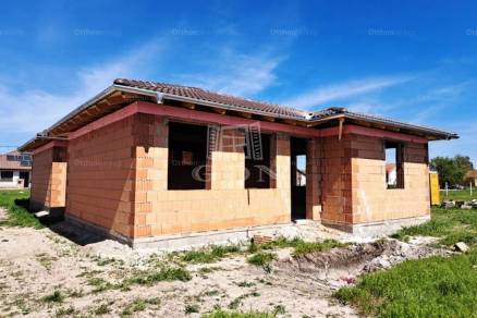 Kiskunlacháza eladó új építésű ikerház