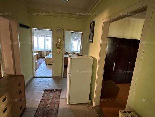 Eladó családi ház, Kaposvár, 3 szobás