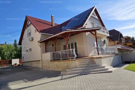 Családi ház eladó Miskolc, 198 négyzetméteres