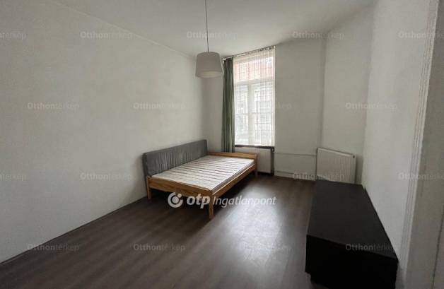 Budapest, lakás eladó, Palotanegyed, 2+1 szobás