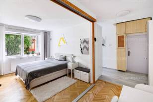 Budapesti eladó lakás, 2 szobás, 72 négyzetméteres