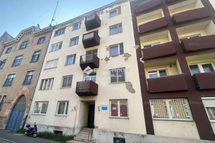 Lakás eladó Debrecen, a Blaháné utcában, 39 négyzetméteres