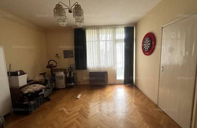 Eladó lakás Szentendre, 2 szobás