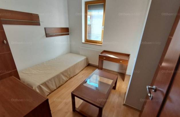 Kiadó lakás, Pécs, 4 szobás