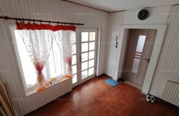 Iváncsai családi ház eladó, 101 négyzetméteres, 4 szobás