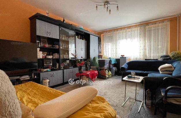Budapest lakás eladó, Újhegyen, 2 szobás