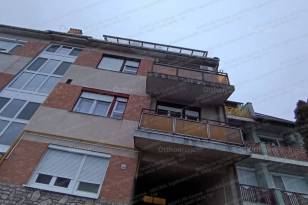 Szolnoki lakás eladó, 61 négyzetméteres, 2 szobás