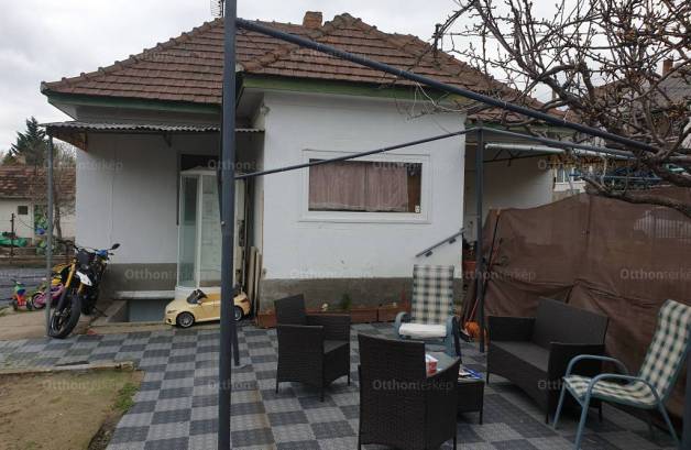 Családi ház eladó Budapest, 51 négyzetméteres