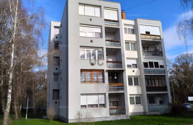 Körmend 3 szobás lakás eladó a Bartók Béla lakótelepen