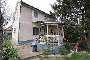 Eladó 5 szobás családi ház Kiskunlacháza