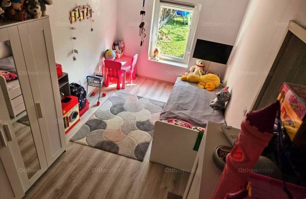 Eladó 3+1 szobás családi ház Budapest