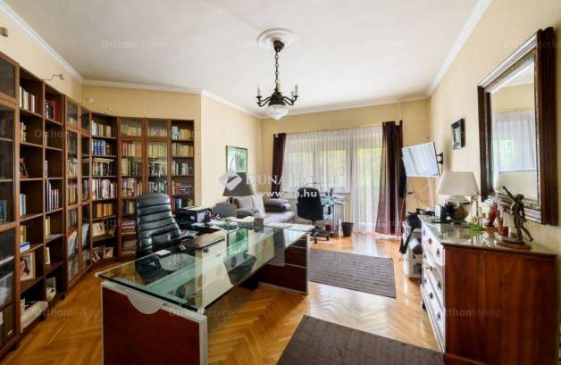 Eladó családi ház, Budapest, Táborhegy, Viharhegyi út, 8 szobás