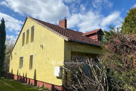 Győri családi ház eladó, 174 négyzetméteres