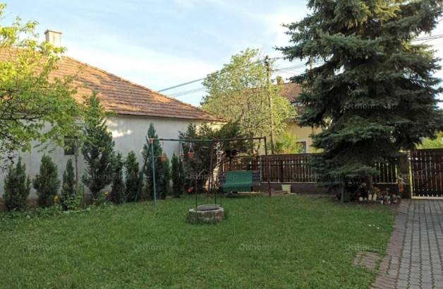 Veszprém eladó családi ház