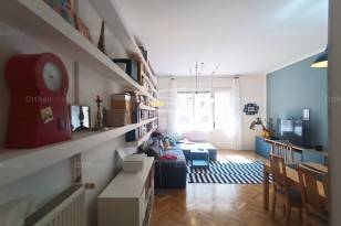 Eladó 2+2 szobás lakás Palotanegyedben, Budapest, Baross utca