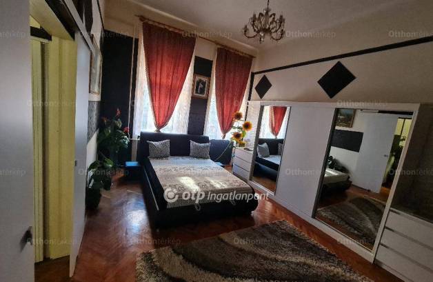 Budapesti lakás eladó, Palotanegyed, 1+2 szobás