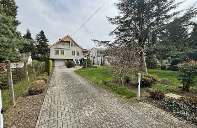 Családi ház eladó Nagykanizsa, 238 négyzetméteres