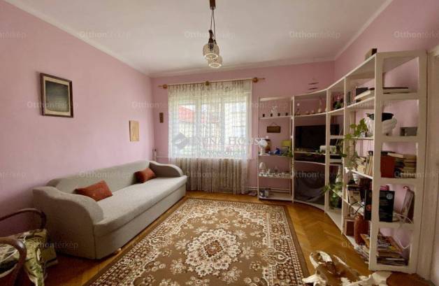 Szajk 4 szobás családi ház eladó a Petőfi Sándor utcában