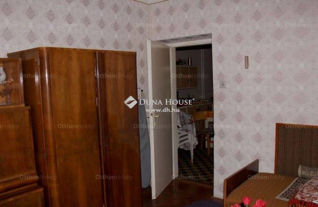 Budapest eladó családi ház, Szemeretelep, Késmárk utca, 122 négyzetméteres