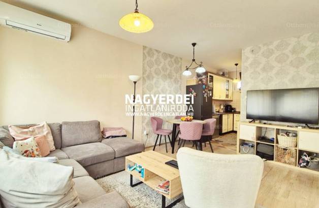 Eladó 1+2 szobás lakás Debrecen